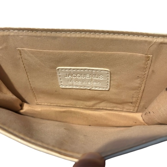 Jacquemus Le Riviera bag in white crocodile-embossed leather - Picture 6 of 7